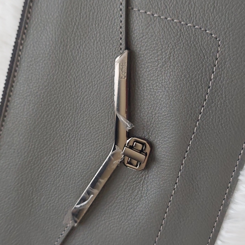 💥Host Pick💥 Botkier Valentina Medium Wristlet & Card Case Set - Picture 3 of 9